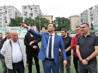 Bornova Belediyespor şampiyonluk yolunda